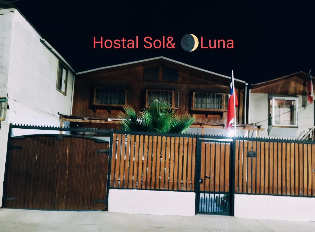 Sol Y Luna Hostel Santiago