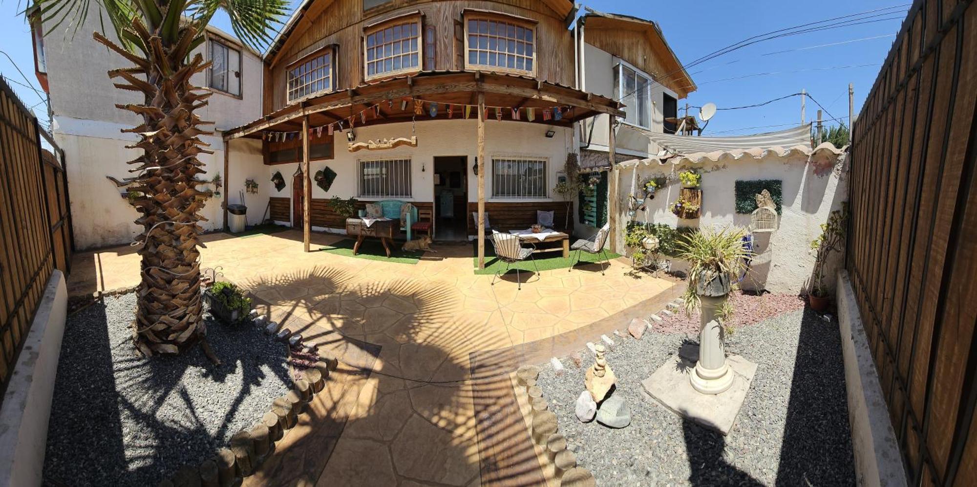 Hostel Sol Y Luna *